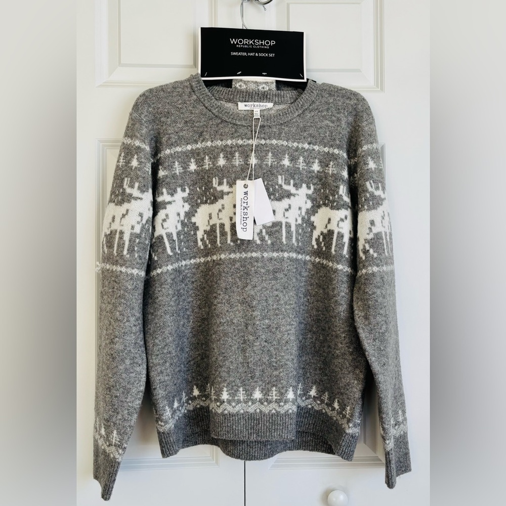 Workshop Republic Clothing Gray and White Men's Sweater